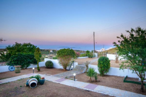 Ellis Holidays Home